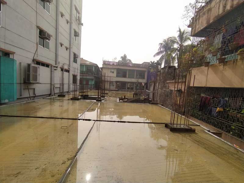 Corner-Thikana-Nibas-first-roof-1